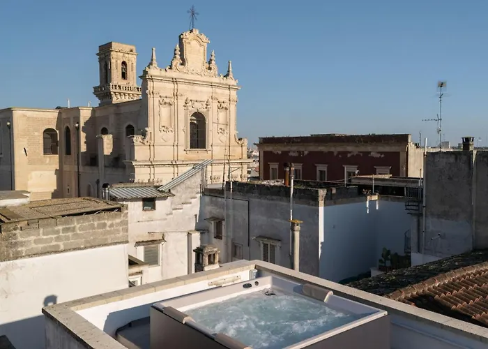 Tatil Evi Casa Con Piscina A 2 Passi Da Lecce Corte *